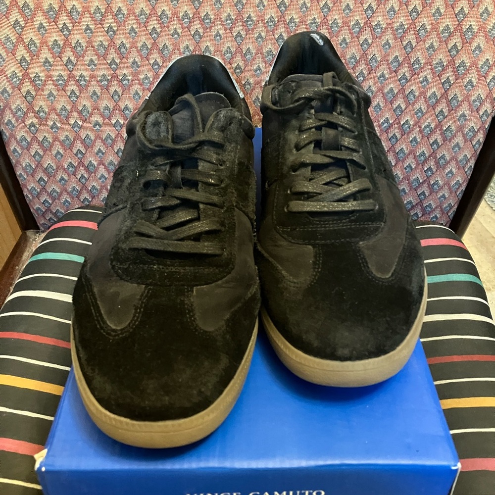 Men's Black Suede Sneakers